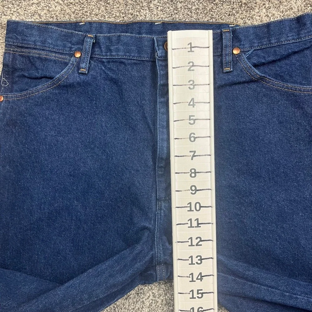 Wrangler cowboy cut Jeans Mens 36x36 Dark Wash Straight Leg Denim 13mwzw